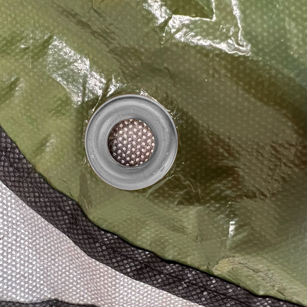 Sport Utility Blanket grommet